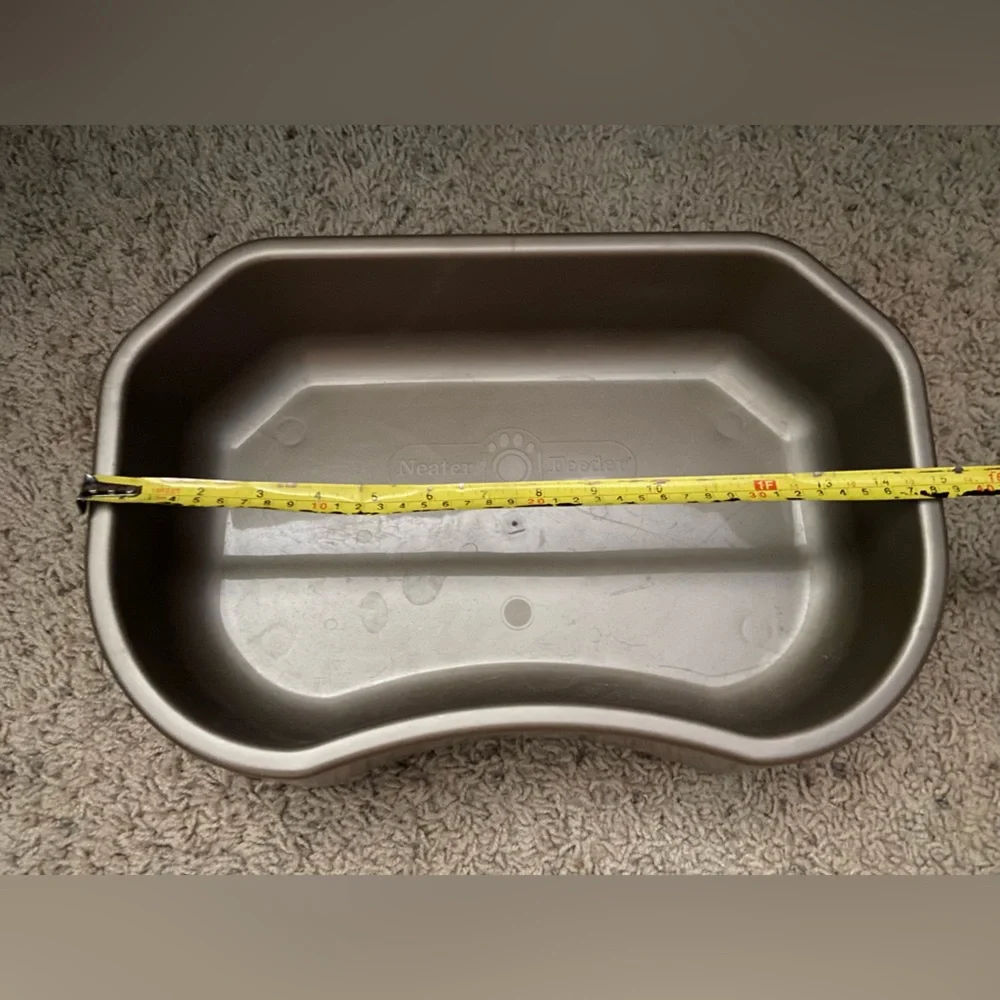NEATER PET DOG TRAY
